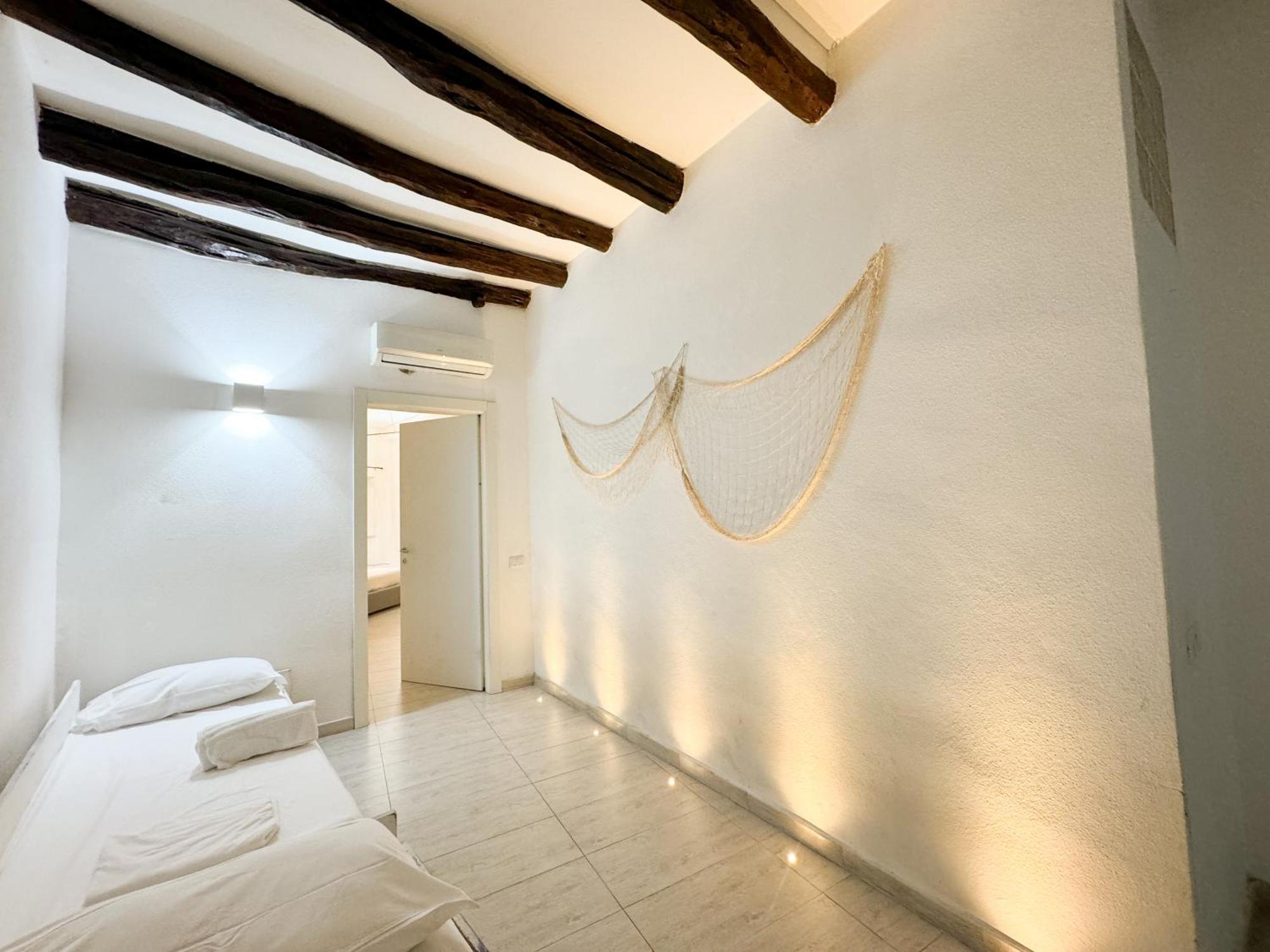 Apartmán Bacans - Vico Collegio At Marina Cagliari Exteriér fotografie